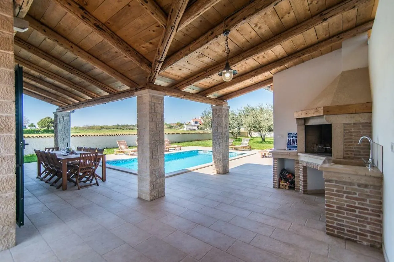 Villa Pomer With A Private Swimming Pool Near The Sea