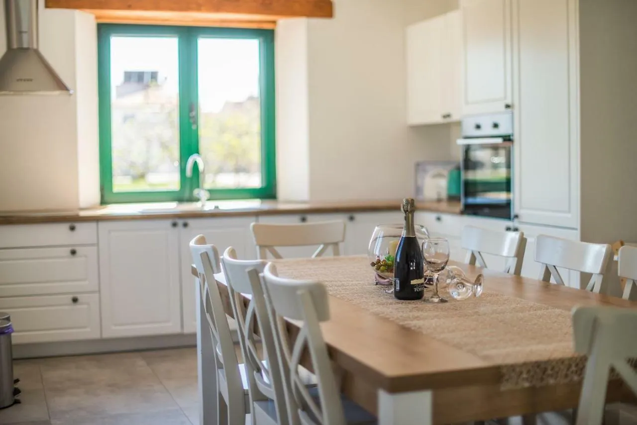 Villa Pomer With A Private Swimming Pool Near The Sea Croatia